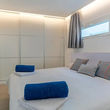 2 Sea Breeze Apartamento